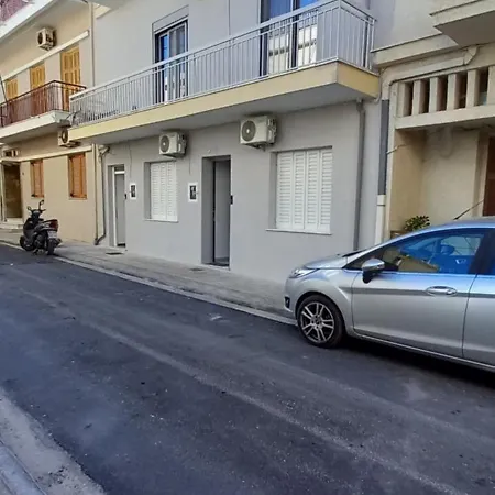 κοντά στο κέντρο της πάτρας *