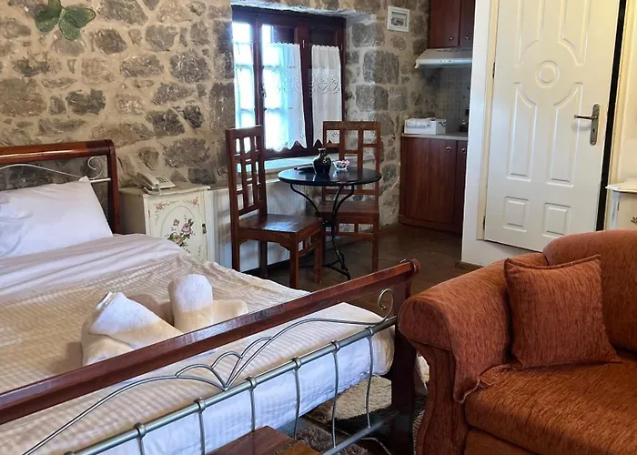 θόλος 3* Valtessiniko